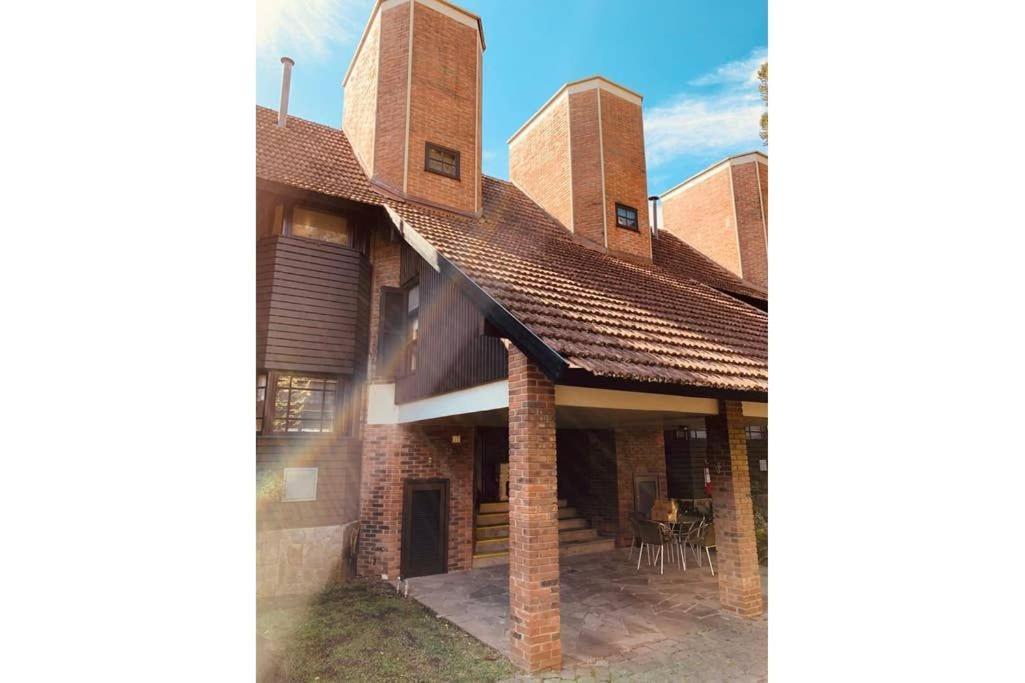 434 Casa Geminada No Centro De Gramado 8 Pessoas Esterno foto