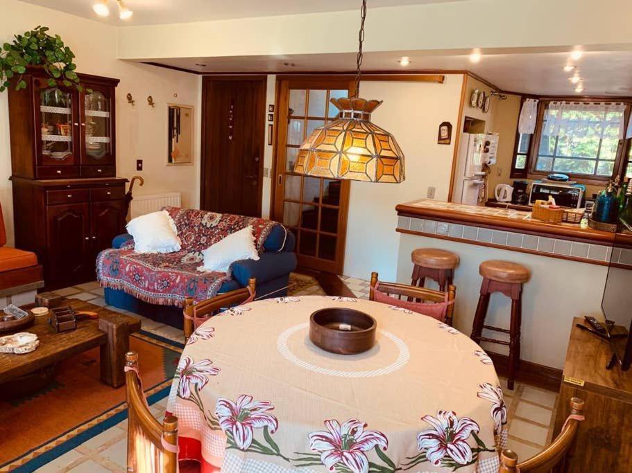 434 Casa Geminada No Centro De Gramado 8 Pessoas Esterno foto